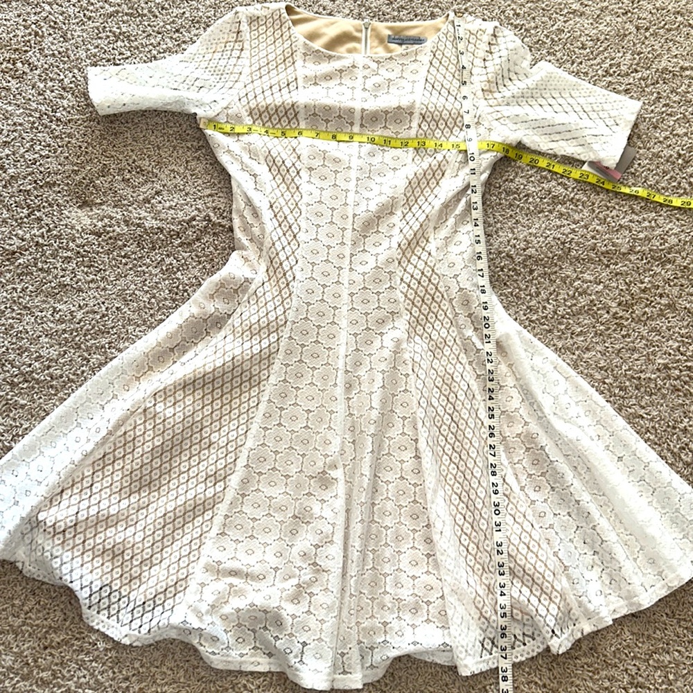 NWT⭐️DANNY and NICOLE Ivory Cream LACE DRESS Size 10 - Picture 14 of 16